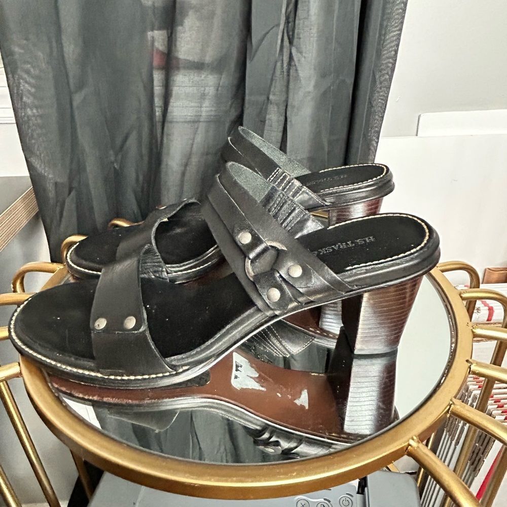 H.S Trask & Co Sandals - Picture 3 of 6